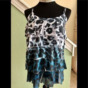 Fun tank by Enti in size medium